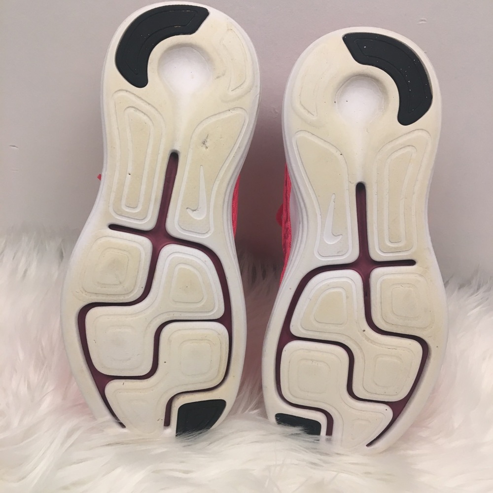 Nike Shoes For Woman Size 7. - Picture 7 of 8